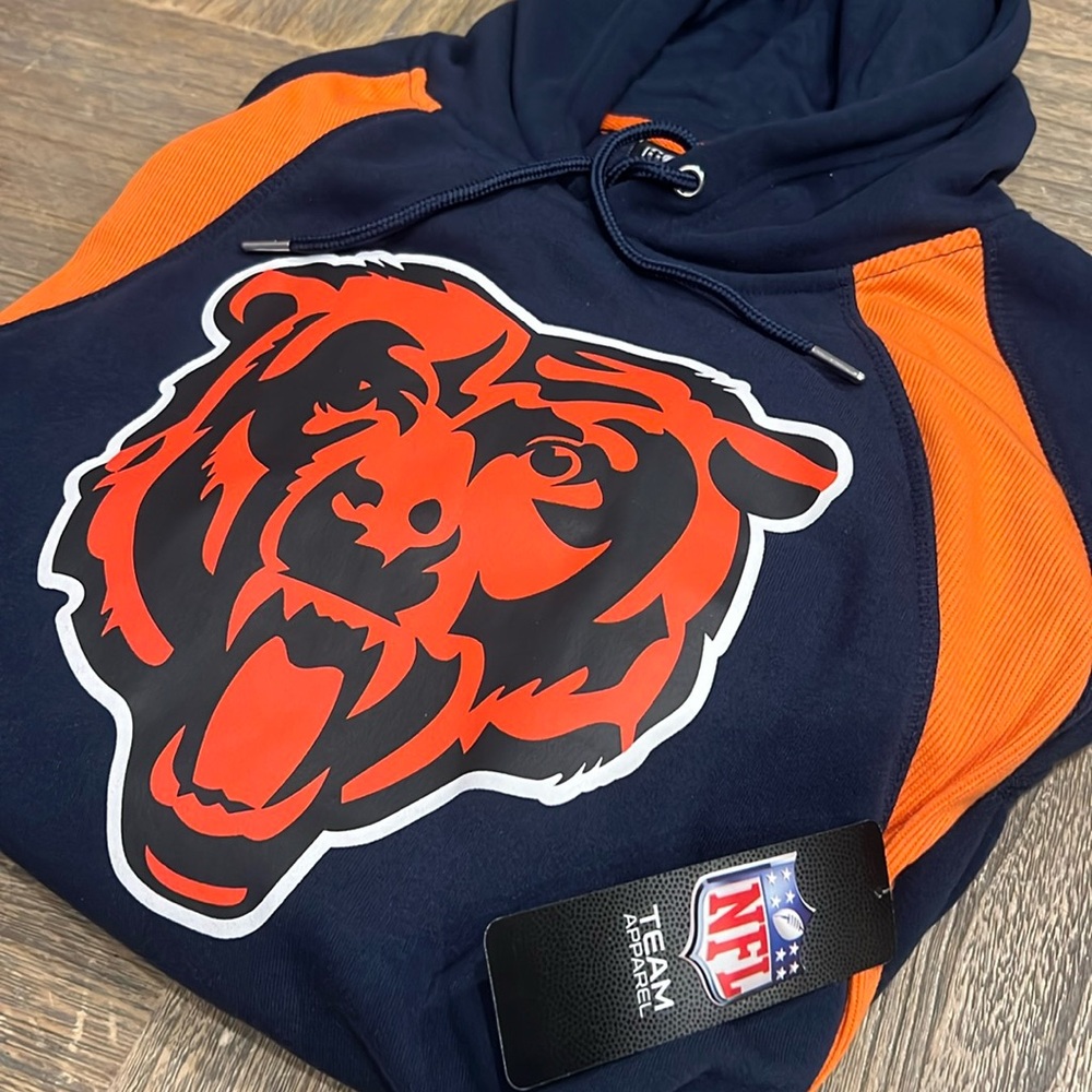 NWT NFL TeamApparel Chicago Bears Hoodie- Medium- multiple quantities available